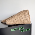 Bottega Veneta bv vegetable basket large soft pink #608810