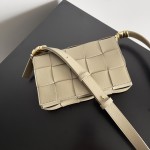 Bottega Veneta Cassette 5-panel lychee print taupe #666870