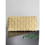 Bottega Veneta Straw Torte #730874