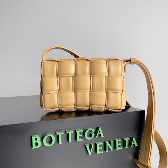 Bottega Veneta Pillow Bag Small mini in Almond #717506