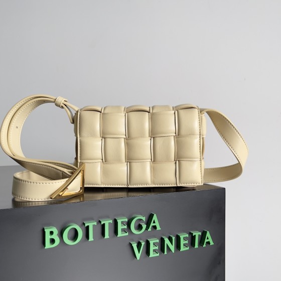 Bottega Veneta Pillow Bag Small mini Oatmeal #717506