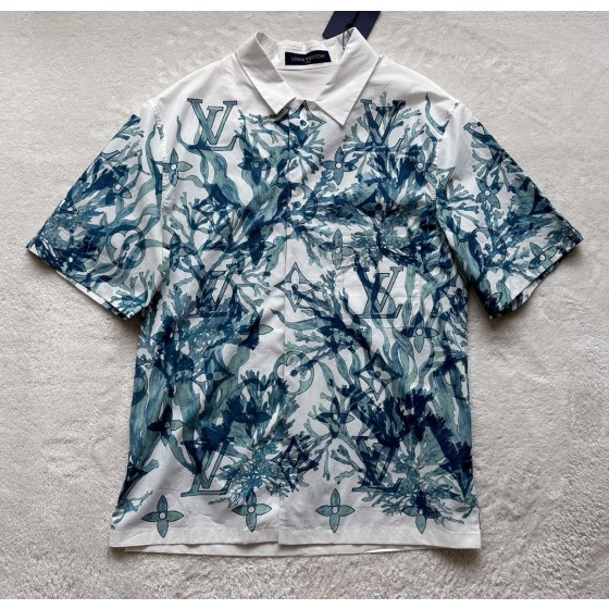 Louis Vuitton...seagrass lapel short-sleeved shirt