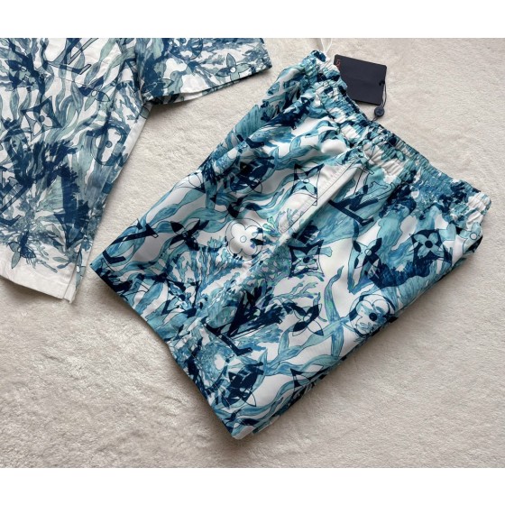 Louis Vuitton…seagrass shorts