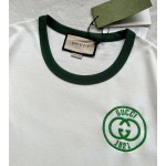 Gucci...Green Collar Contrasting Color Green Embroidered Round Neck Short Sleeves