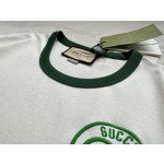 Gucci...Green Collar Contrasting Color Green Embroidered Round Neck Short Sleeves