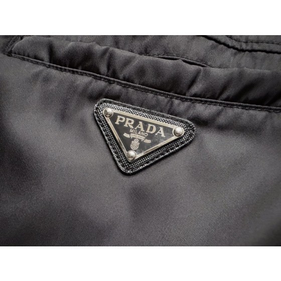 Prada's new splicing side zipper rear hip iron brand triangle standard tooling casual trousers