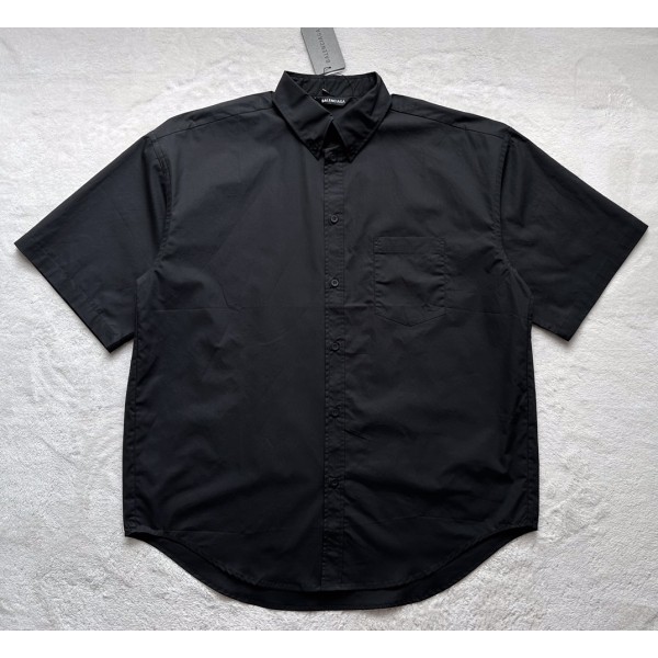 Balenciaga's explosive short-sleeved tape shirt