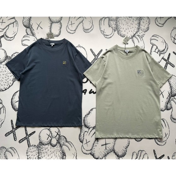 LoewE's newest lightweight cotton jersey crewneck T-shirt