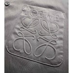 LoewE's latest explosive four-color three-dimensional embossed pocket shirt