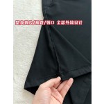 Balenciaga's new double-sided embroidery short sleeves