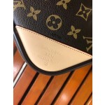 LOUIS VUITTON trapezoidal pull rod