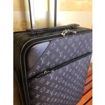 LOUIS VUITTON trapezoidal pull rod