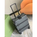 GUCCi trolley case