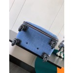 𝗖𝗛𝗔𝗡𝗘𝗟 trolley case