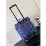 𝗖𝗛𝗔𝗡𝗘𝗟 trolley case