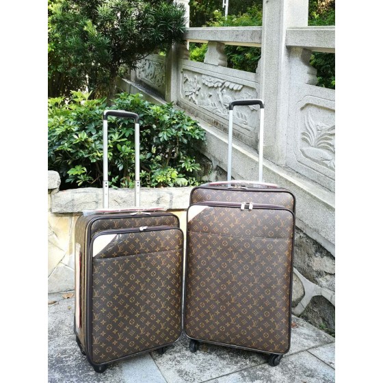 LOUIS VUITTON trolley case
