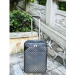 LOUIS VUITTON trolley case