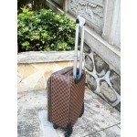 LOUIS VUITTON trolley case