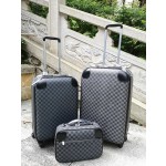 LOUIS VUITTON trapezoidal pull rod