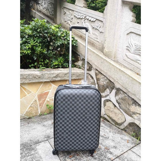 LOUIS VUITTON trapezoidal pull rod