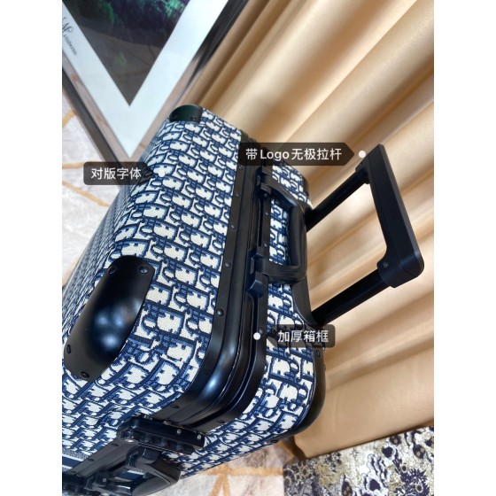 Dior joins hands with Germany's Rixowa joint series