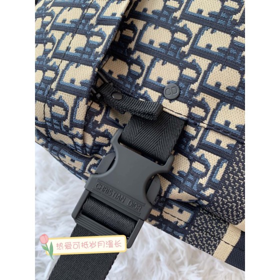 Dior ultra-light series suitcase