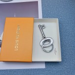 Pet bags and dogs are inseparable