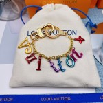 Pet bags and dogs are inseparable