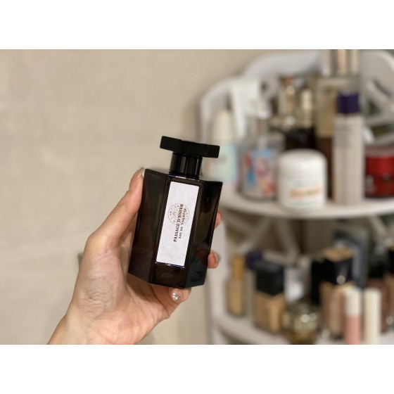 customs channel perfume