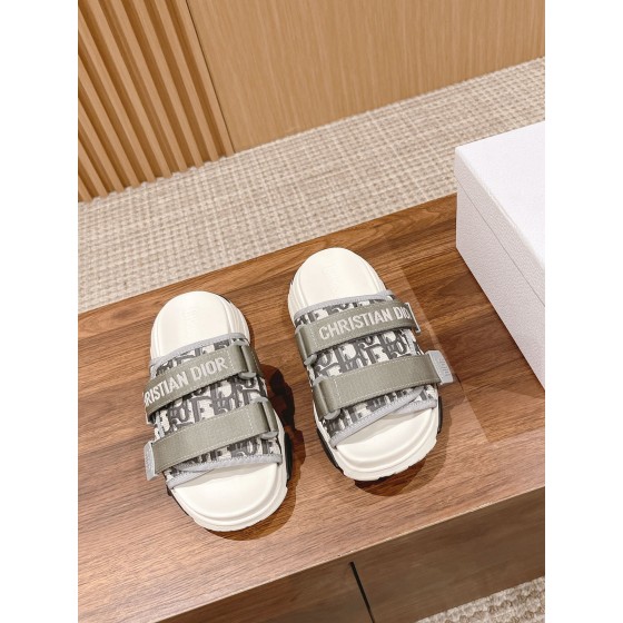 DIOR Dior spring and summer new thick-soled beach drag design concept sandals plus sports shoes