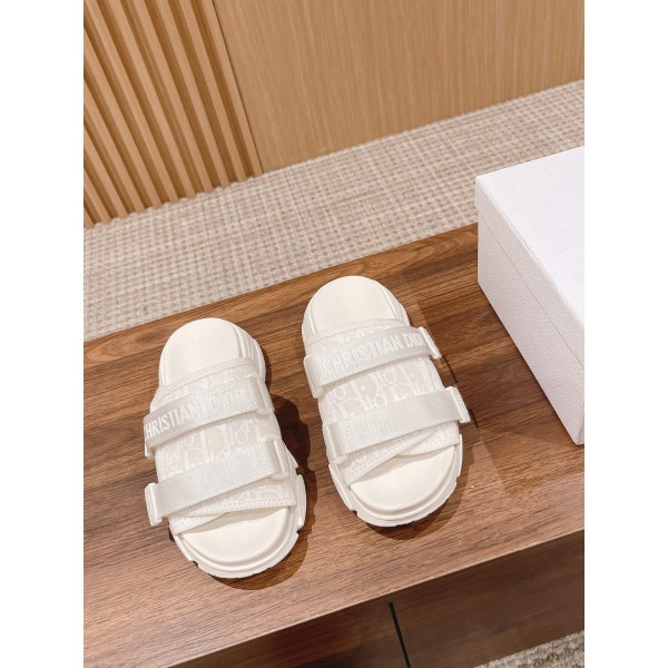 DIOR Dior spring and summer new thick-soled beach drag design concept sandals plus sports shoes